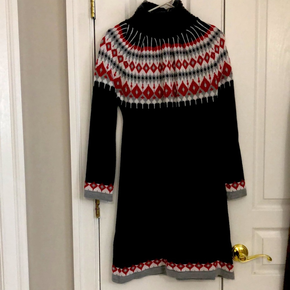 Nordic knit tunic/dress. Size 10/12, barely worn. Very cozy!